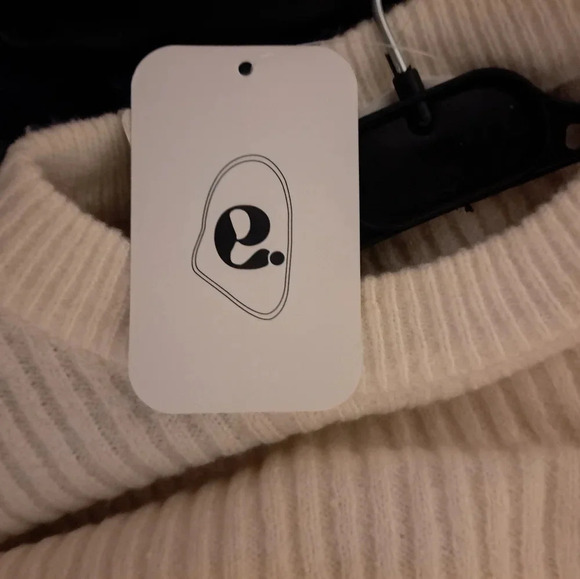 Elodie Crewneck Cropped Sweater Size S Cream - Picture 4 of 8